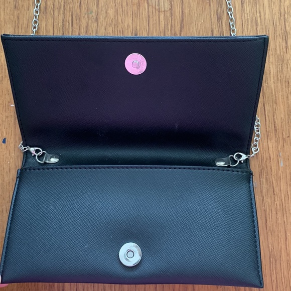 Black and sparkly purse, barely used and in really good condition - Picture 3 of 4